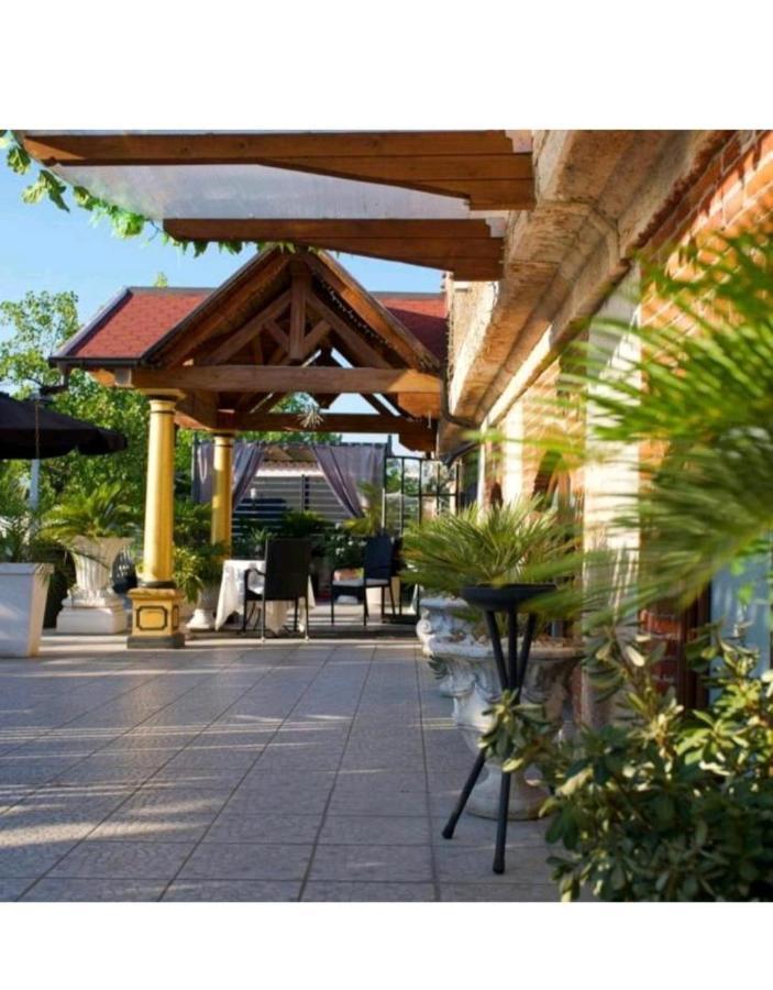 Attiko 53 Boutique Rooms فيرونا المظهر الخارجي الصورة