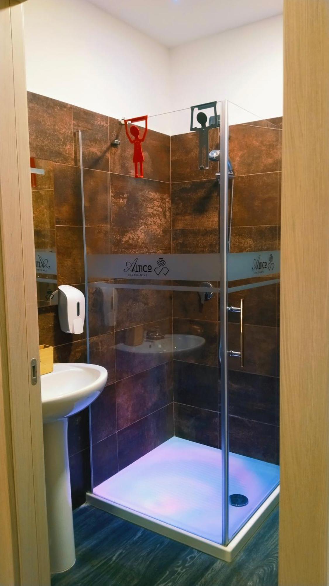 Attiko 53 Boutique Rooms فيرونا المظهر الخارجي الصورة